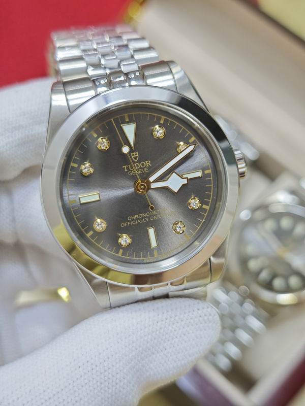 Tudor 39mm 081650